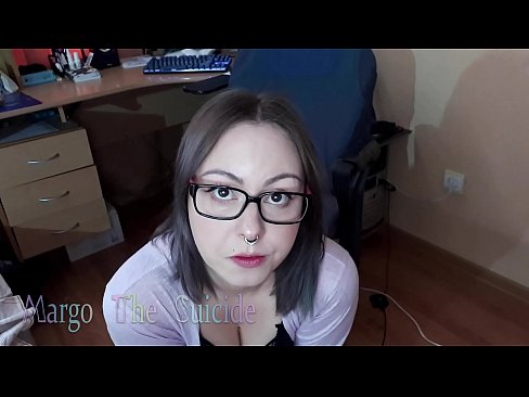 ❤️ Sexy famke mei bril sûget dildo djip op kamera ❤️❌ Neuken op fy.it-com.top