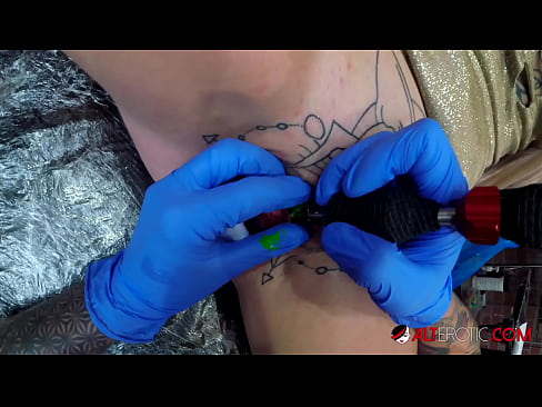 ❤️ Ekstreem tattooed hottie Sully Savage krige in tattoo op har klitoris ❤️❌ Neuken op fy.it-com.top